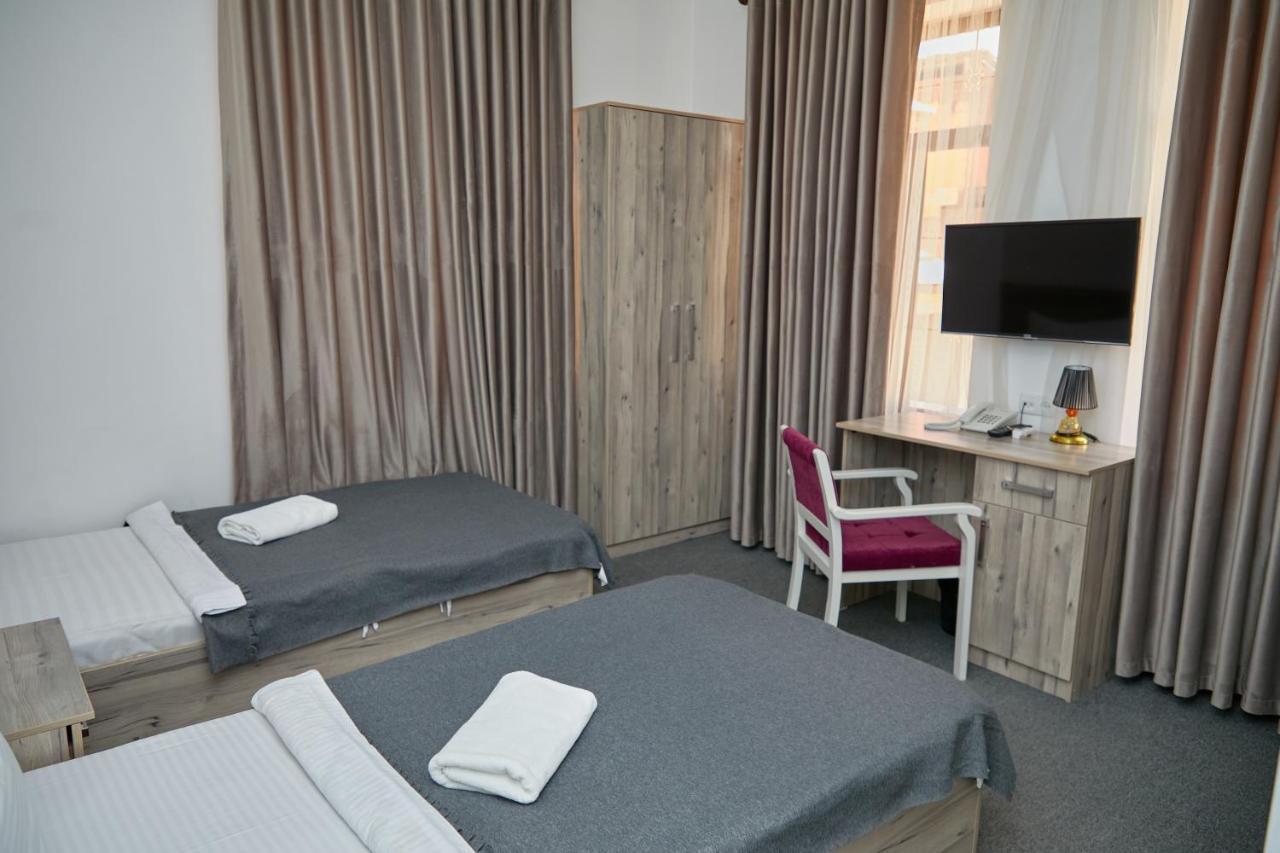 Hotel Muqaddas Szamarkand Kültér fotó